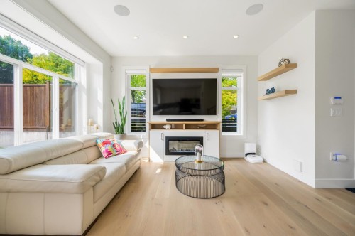 5222 Argyle Street, Vancouver, BC 