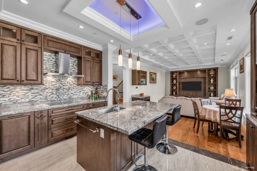 1019 47Th Avenue W, Vancouver, BC 