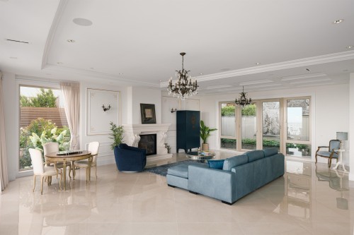 1095 Millstream Road, West Vancouver, BC 