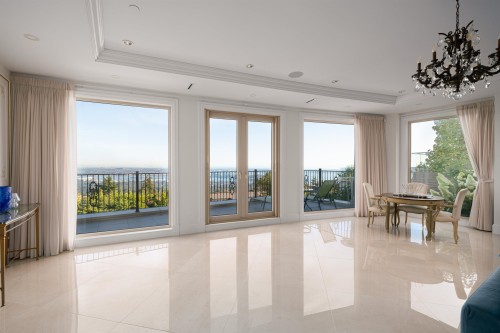 1095 Millstream Road, West Vancouver, BC 