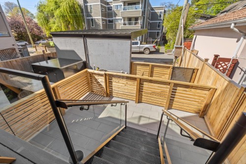 679 18Th Avenue W, Vancouver, BC 