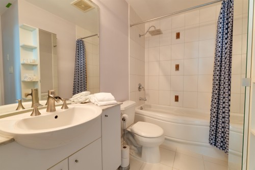 508-168 Esplanade E, North Vancouver, BC 