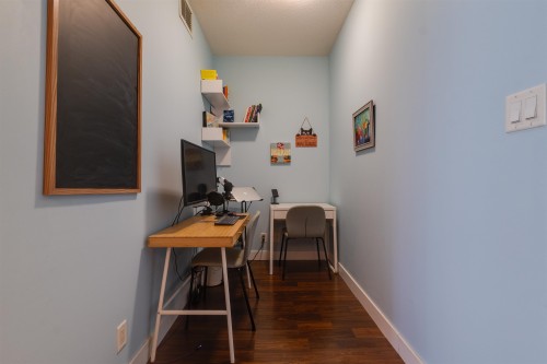 508-168 Esplanade E, North Vancouver, BC 