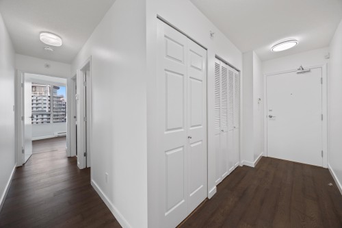 1901-1033 Marinaside Crescent, Vancouver, BC 