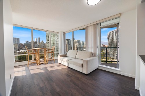 1901-1033 Marinaside Crescent, Vancouver, BC 