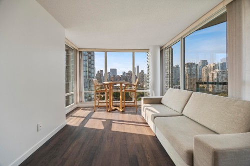 1901-1033 Marinaside Crescent, Vancouver, BC 