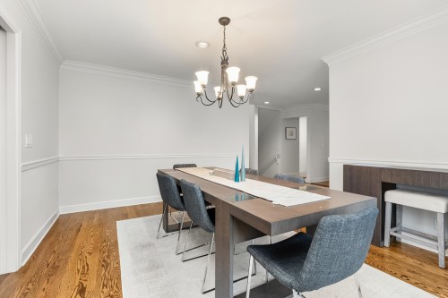 457 Hillcrest Street, West Vancouver, BC 