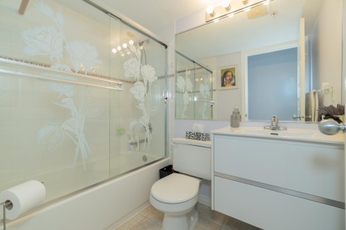 952 31St Avenue E, Vancouver, BC 