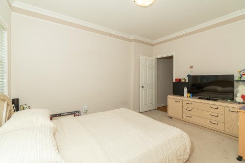 952 31St Avenue E, Vancouver, BC 