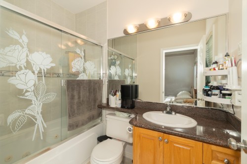 952 31St Avenue E, Vancouver, BC 