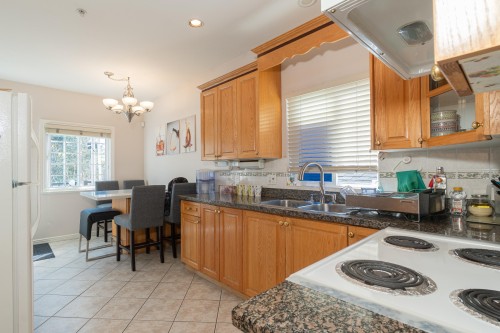 952 31St Avenue E, Vancouver, BC 