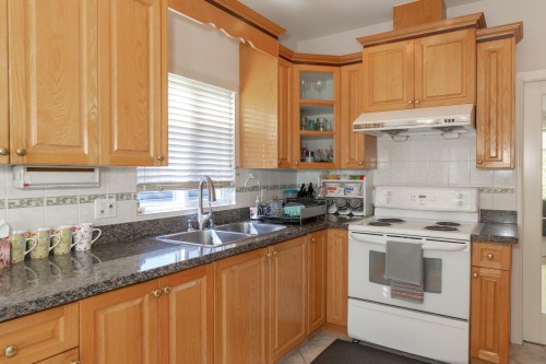 952 31St Avenue E, Vancouver, BC 