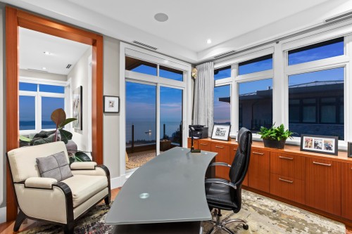 2780 Highgrove Place, West Vancouver, BC 