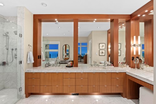 2780 Highgrove Place, West Vancouver, BC 