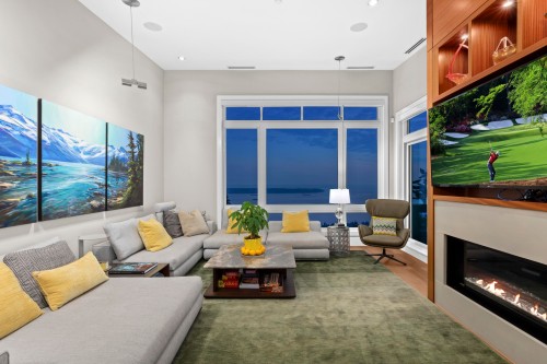 2780 Highgrove Place, West Vancouver, BC 