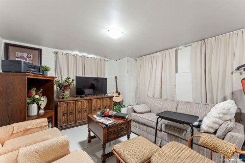 21957 Acadia Street, Maple Ridge, BC 