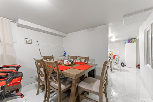 21957 Acadia Street, Maple Ridge, BC 