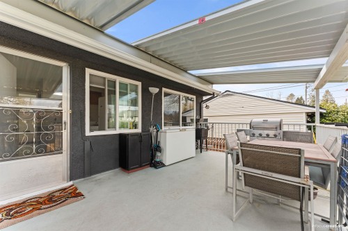 21957 Acadia Street, Maple Ridge, BC 