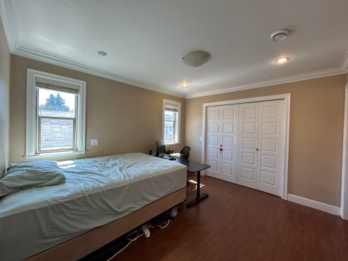 8463 Oak Street, Vancouver, BC 