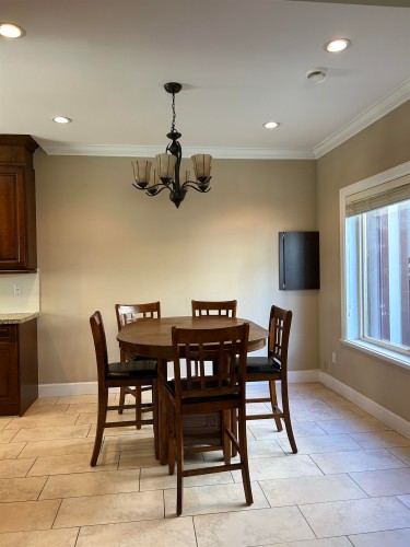 8463 Oak Street, Vancouver, BC 