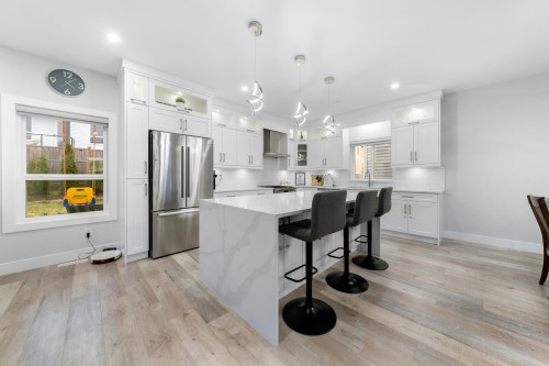 24629 105A Avenue, Maple Ridge, BC 