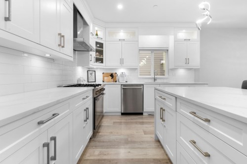 24629 105A Avenue, Maple Ridge, BC 