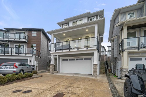 24629 105A Avenue, Maple Ridge, BC 