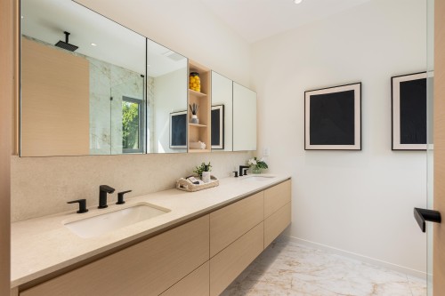 4477 Wallace Street, Vancouver, BC 