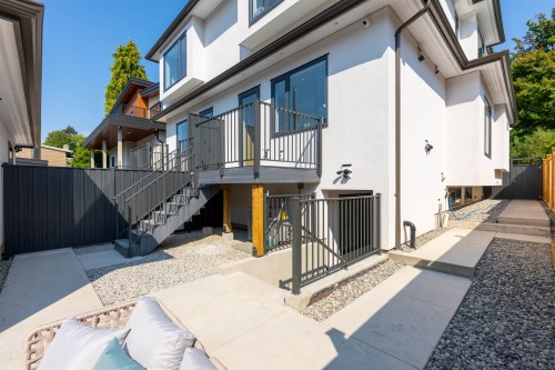 4477 Wallace Street, Vancouver, BC 