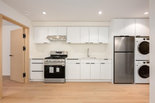 4477 Wallace Street, Vancouver, BC 