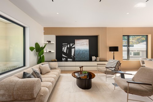 4477 Wallace Street, Vancouver, BC 