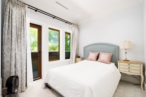 5937 Churchill Street, Vancouver, BC 