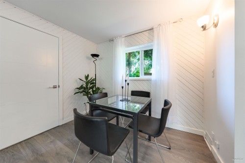 949 Hartford Place, North Vancouver, BC 