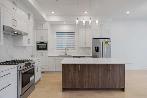 1246 Pitt River Road, Port Coquitlam, BC 