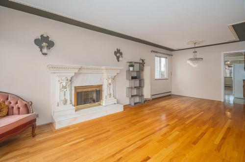 3240 Clive Avenue, Vancouver, BC 