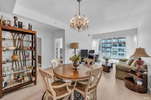 403-6699 River Road, Richmond, BC 