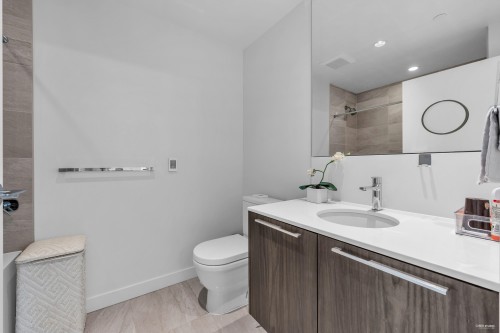 403-6699 River Road, Richmond, BC 