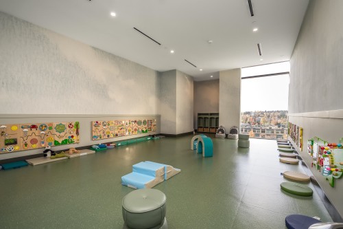 2707-4168 Lougheed Highway, Burnaby, BC 