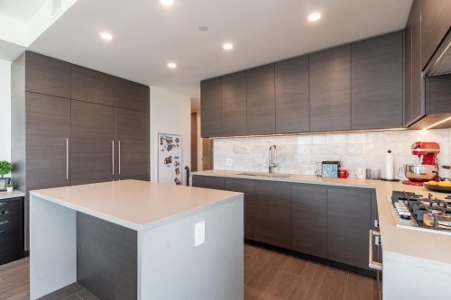 2707-4168 Lougheed Highway, Burnaby, BC 