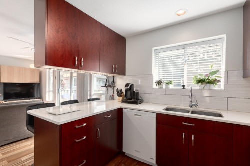 5-3634 Garibaldi Drive, North Vancouver, BC 