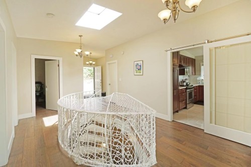 850 Esquimalt Avenue, West Vancouver, BC 