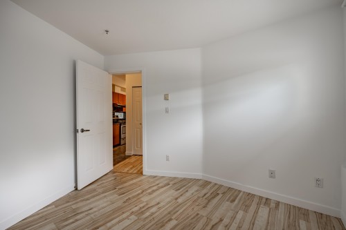 103-1688 8Th Avenue E, Vancouver, BC 