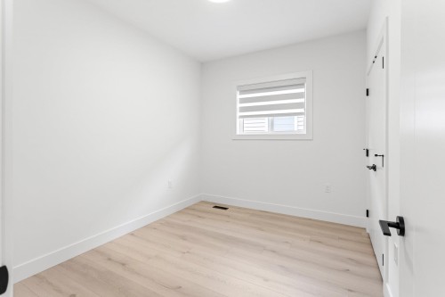 2472 Glenwood Avenue, Port Coquitlam, BC 