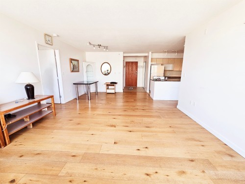 1101-7878 Westminster Highway, Richmond, BC 