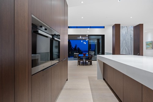 2965 Altamont Crescent, West Vancouver, BC 