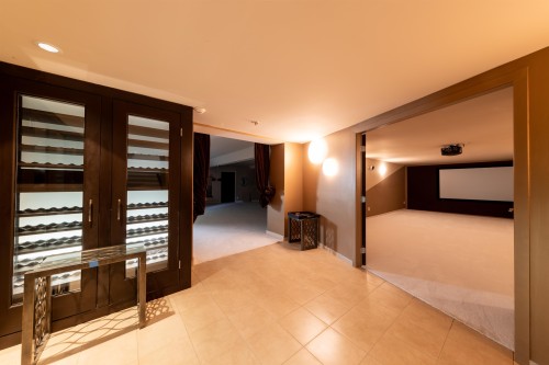 1109 Hillside Road, West Vancouver, BC 