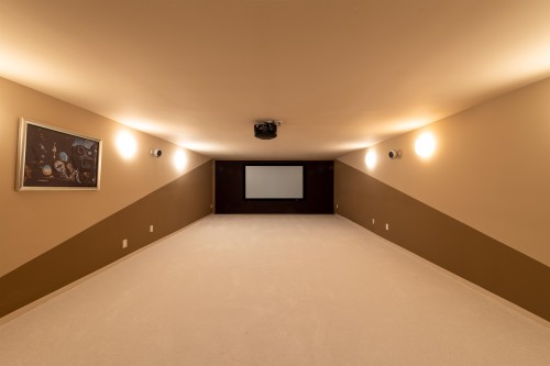 1109 Hillside Road, West Vancouver, BC 