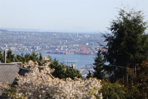 1109 Hillside Road, West Vancouver, BC 