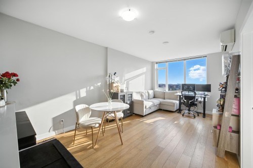 1007-6951 Elmbridge Way  Richmond, BC V7C 0A4