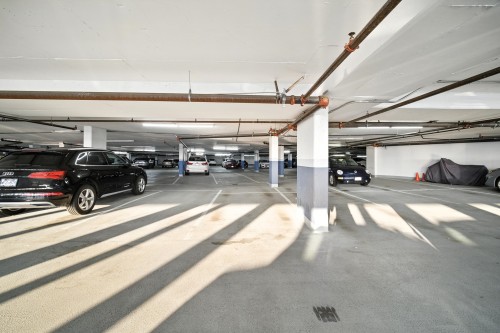 1007-6951 Elmbridge Way, Richmond, BC 